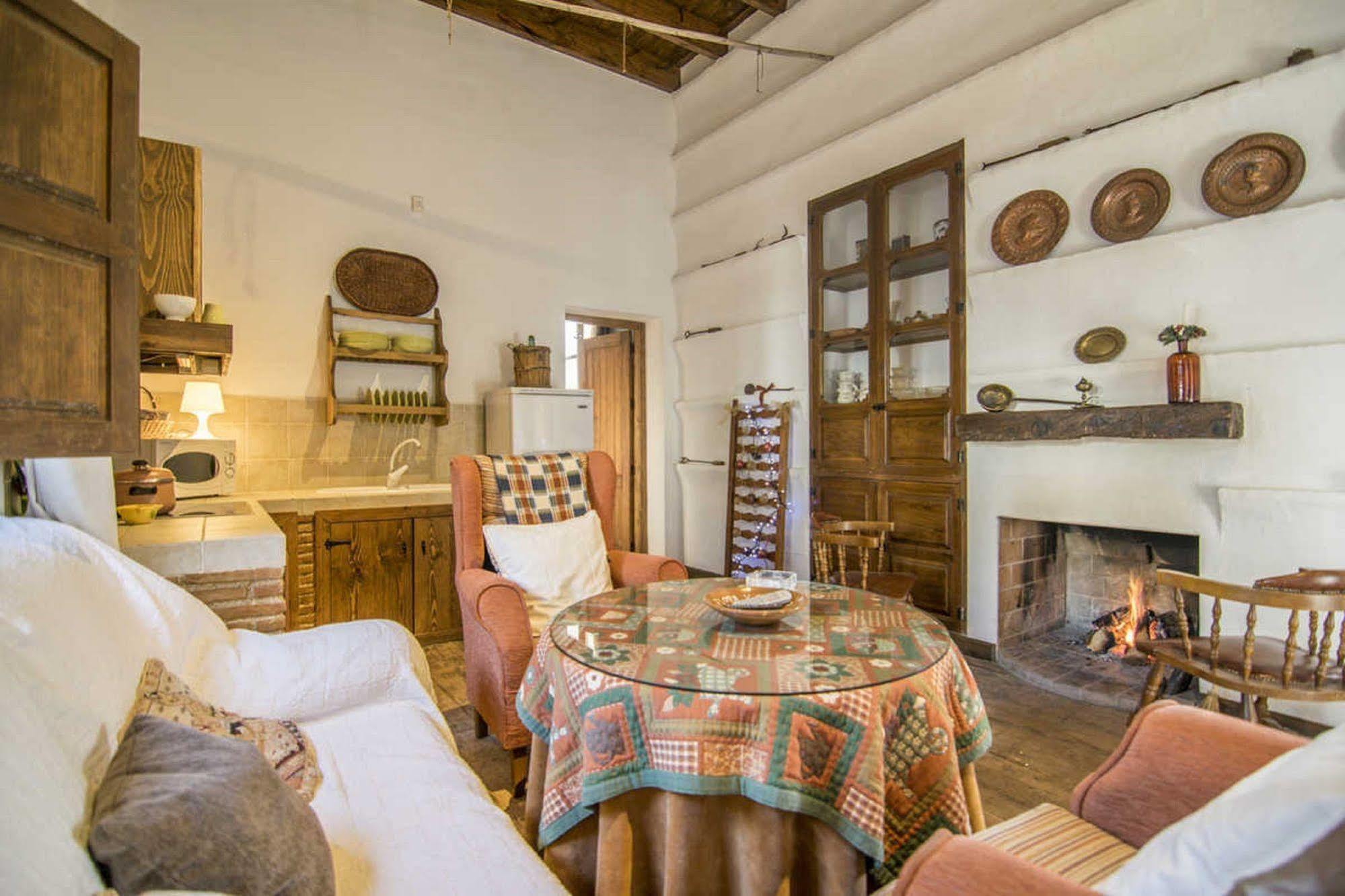 Alojamiento Rural El Cortijuelo Hotel Illora Luaran gambar
