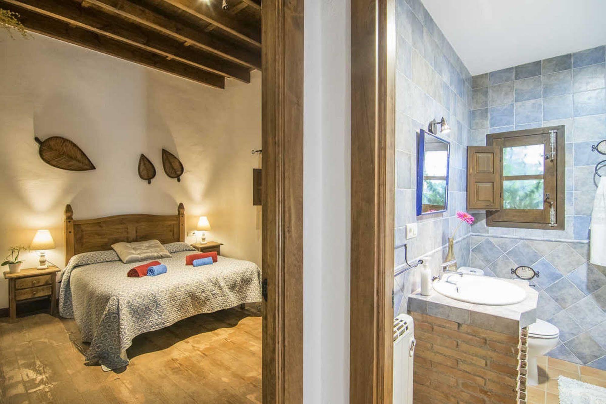 Alojamiento Rural El Cortijuelo Hotel Illora Luaran gambar
